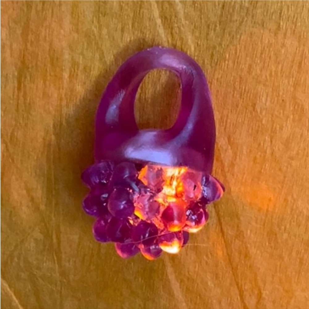 2 rings - Picture 3 of 4